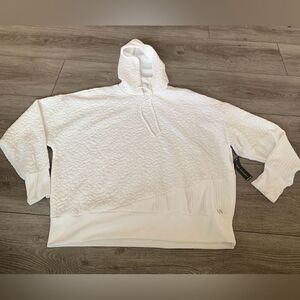 Tahari sport woman’s sweater